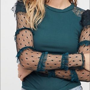 Free people kiss kiss lace ruffle sleeves top
